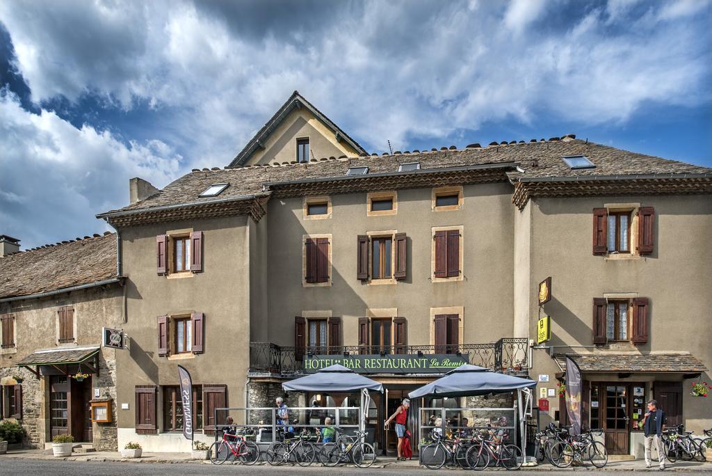Logis Hotel Restaurant La Remise Le Bleymard Exteriör bild